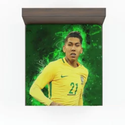 Focused Football Player Roberto Firmino Fitted Sheet