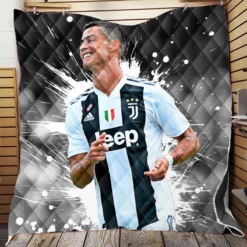 Focused Juve Football Player Cristiano Ronaldo Quilt Blanket