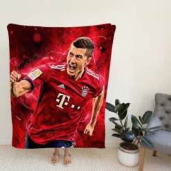 Robert Lewandowski Focused Football Player Fleece Blanket