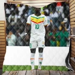 Sadio Mane enthusiastic Football Quilt Blanket