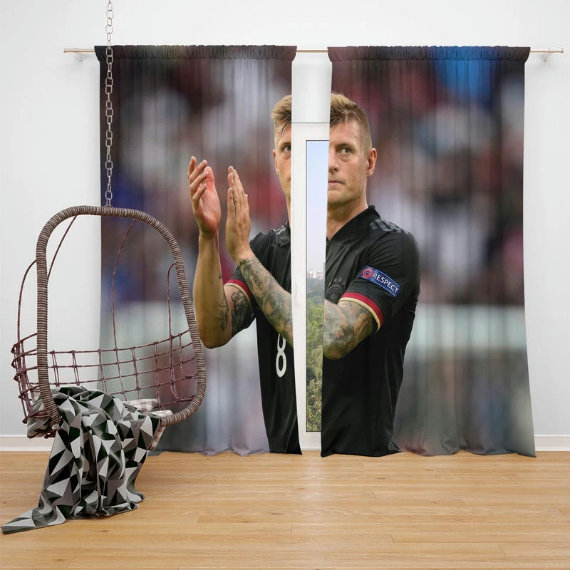Sportive Football Player Toni Kroos Window Curtain