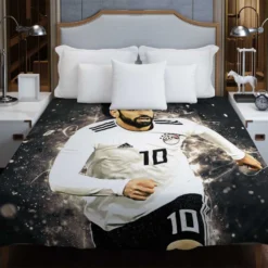 African Cup Sports Player Mohamed Salah Duvet Cover