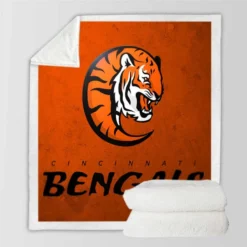 Energetic NFL Football Team Cincinnati Bengals Sherpa Fleece Blanket