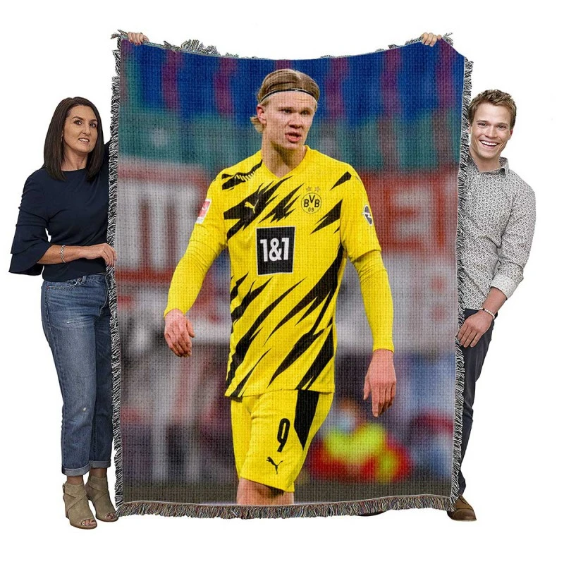 Erling Haaland Energetic Dortmund BVB Club Player Woven Blanket