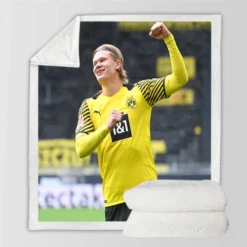 Erling Haaland Powerfull Dortmund BVB Club Player Sherpa Fleece Blanket