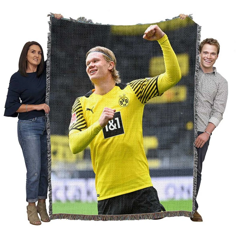 Erling Haaland Powerfull Dortmund BVB Club Player Woven Blanket