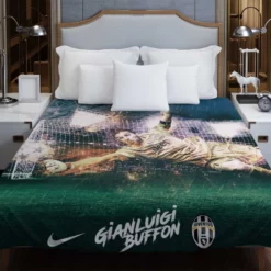 Gianluigi Buffon Exciting Juve Football GoalKeeper Duvet Cover
